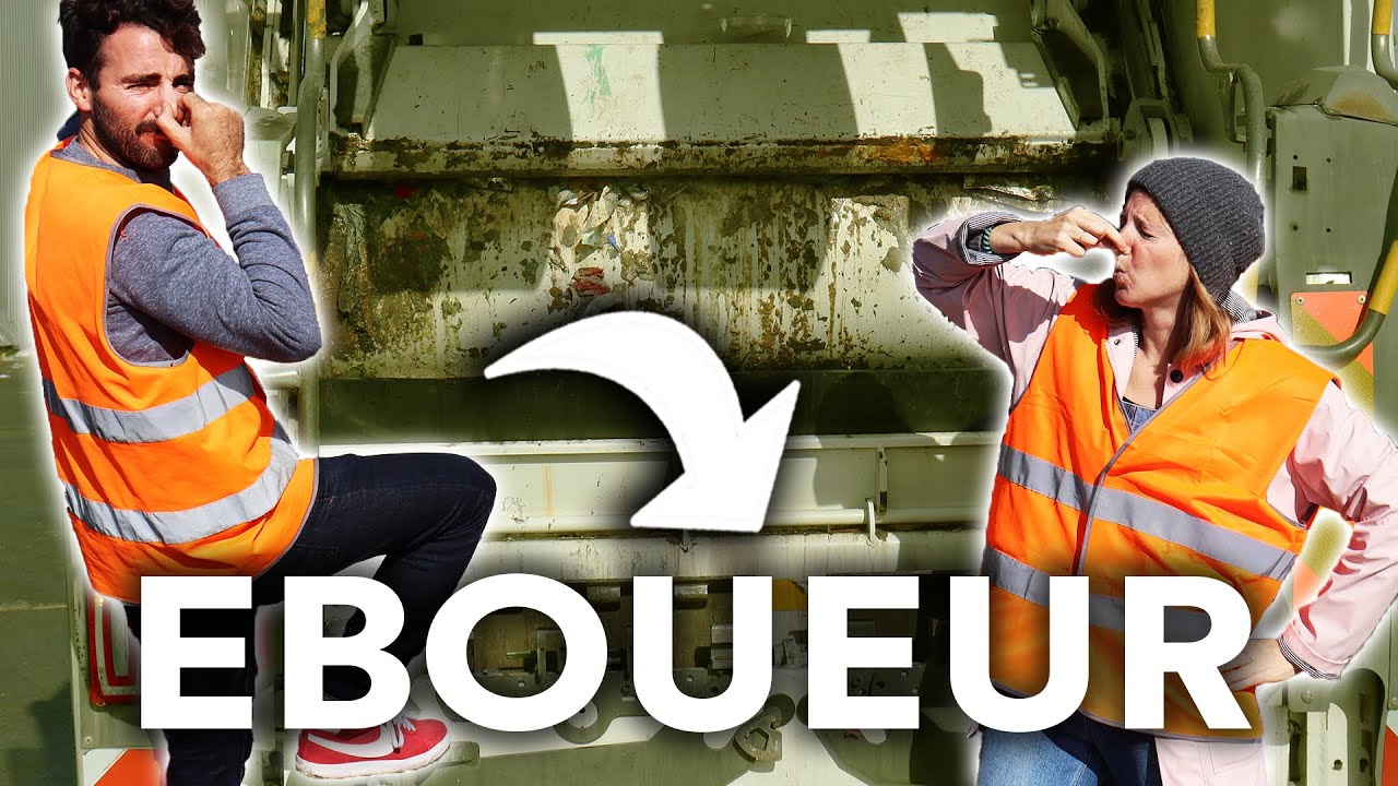 Éboueur travaillant avec une benne à ordures ménagères pendant une tournée de collecte